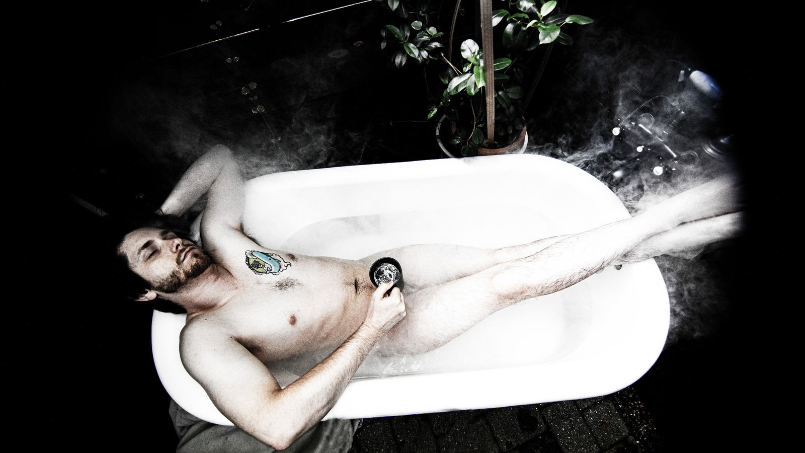 PicturesFromMyShower profile banner