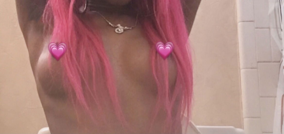 Pink Ganja profile banner