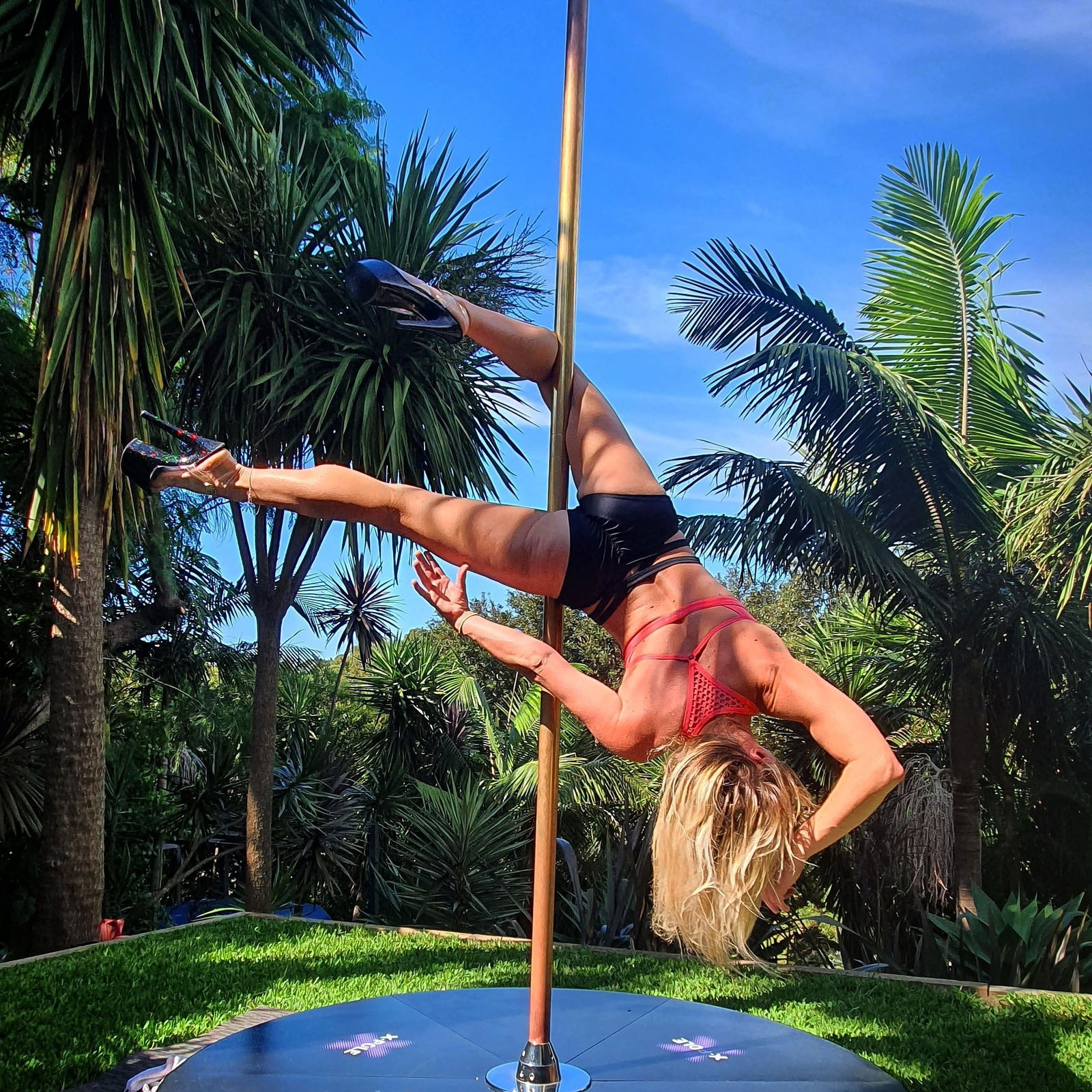 polefit banner