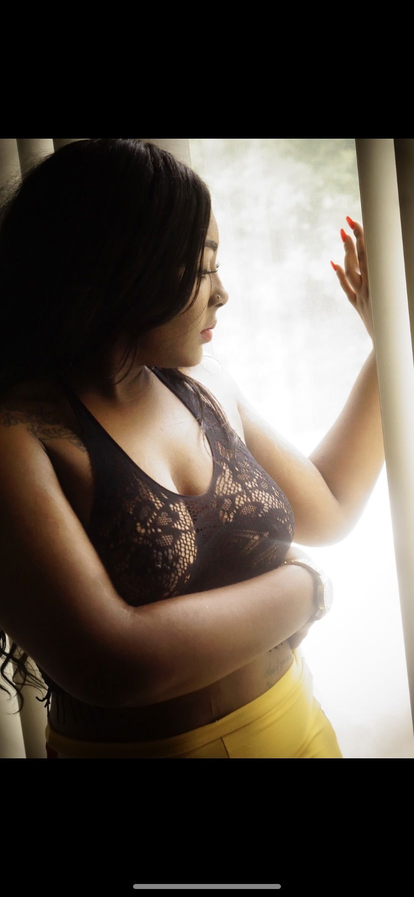 Brown beauty ❤️ profile banner