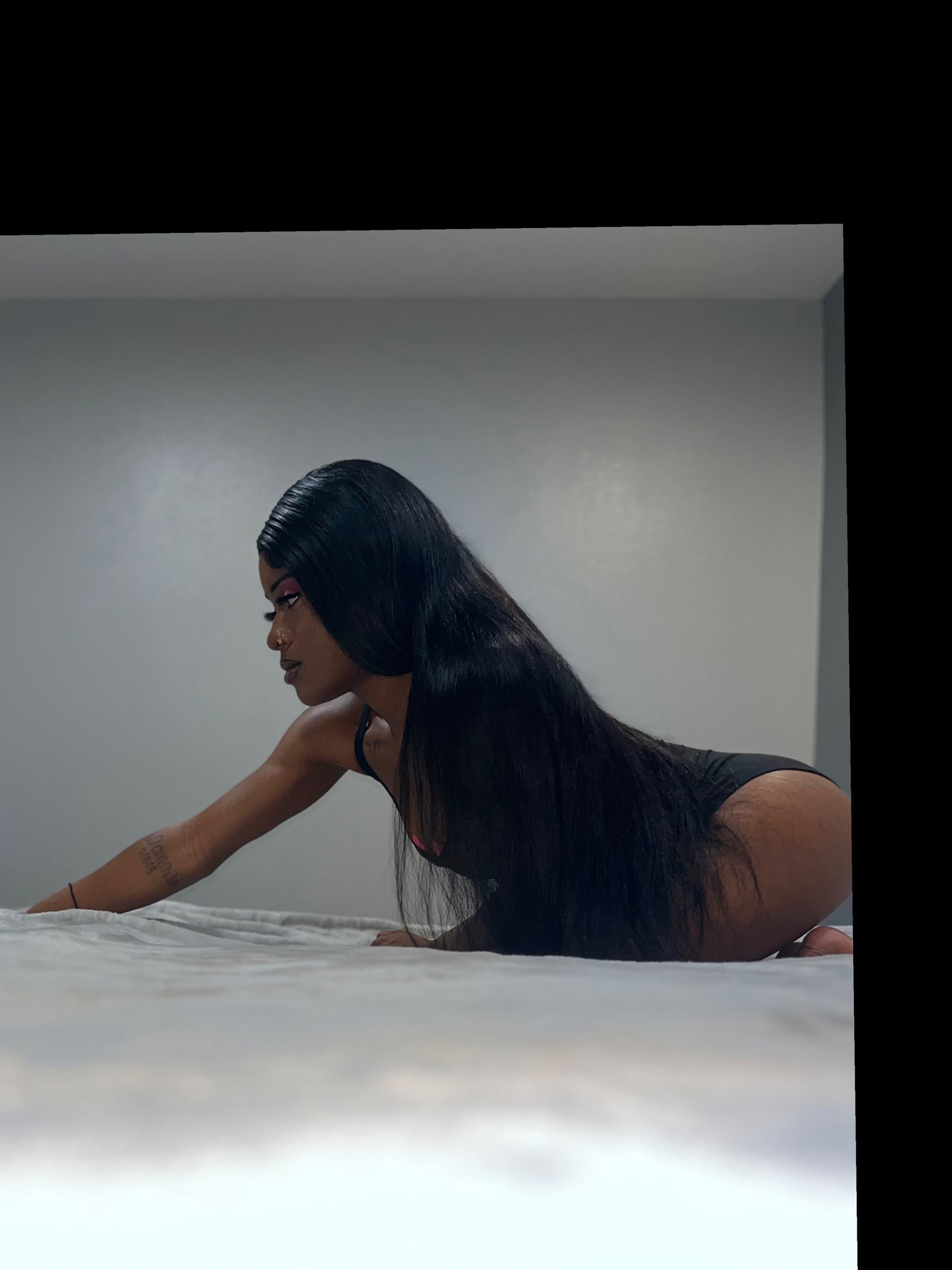 reaalprettyy profile banner