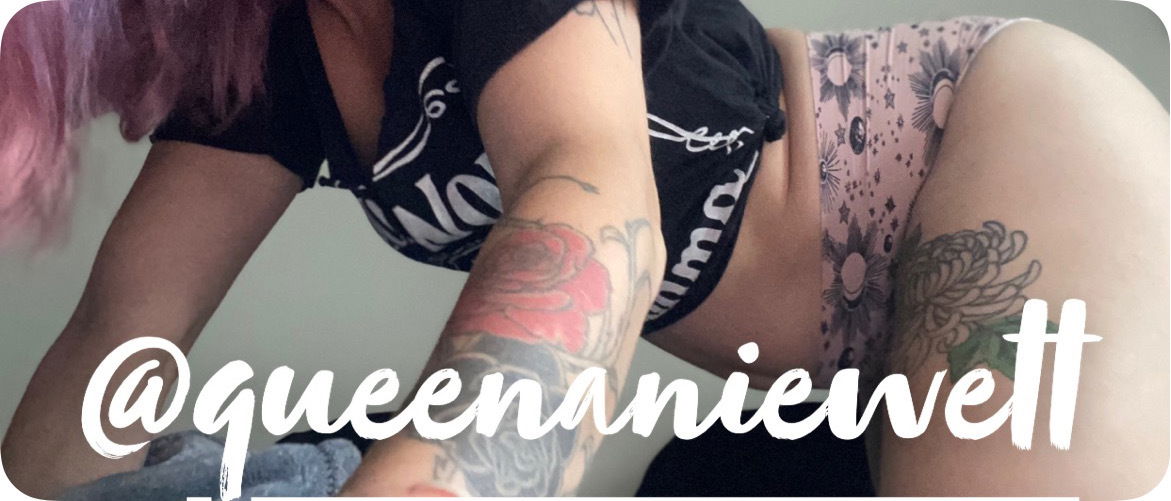 Queen Anie profile banner