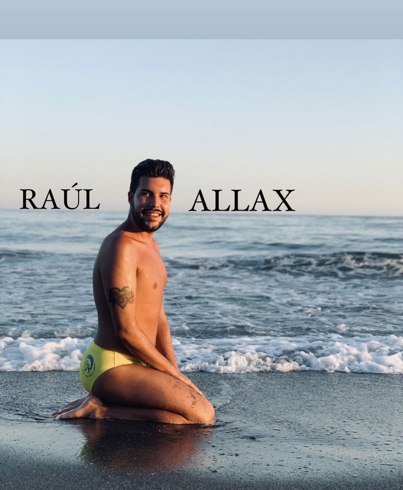 Rá ☀️ profile banner