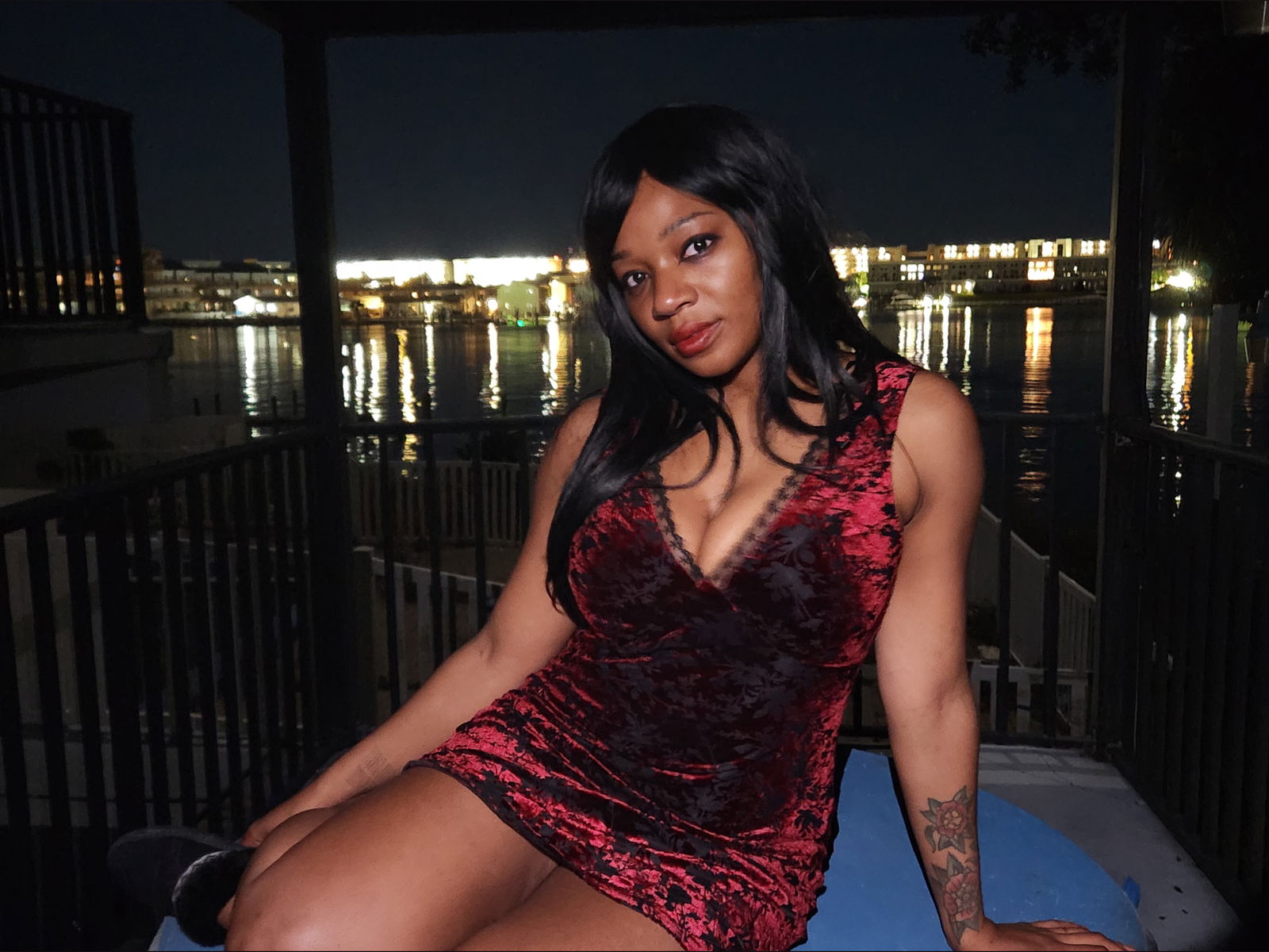 Raven Thorne profile banner