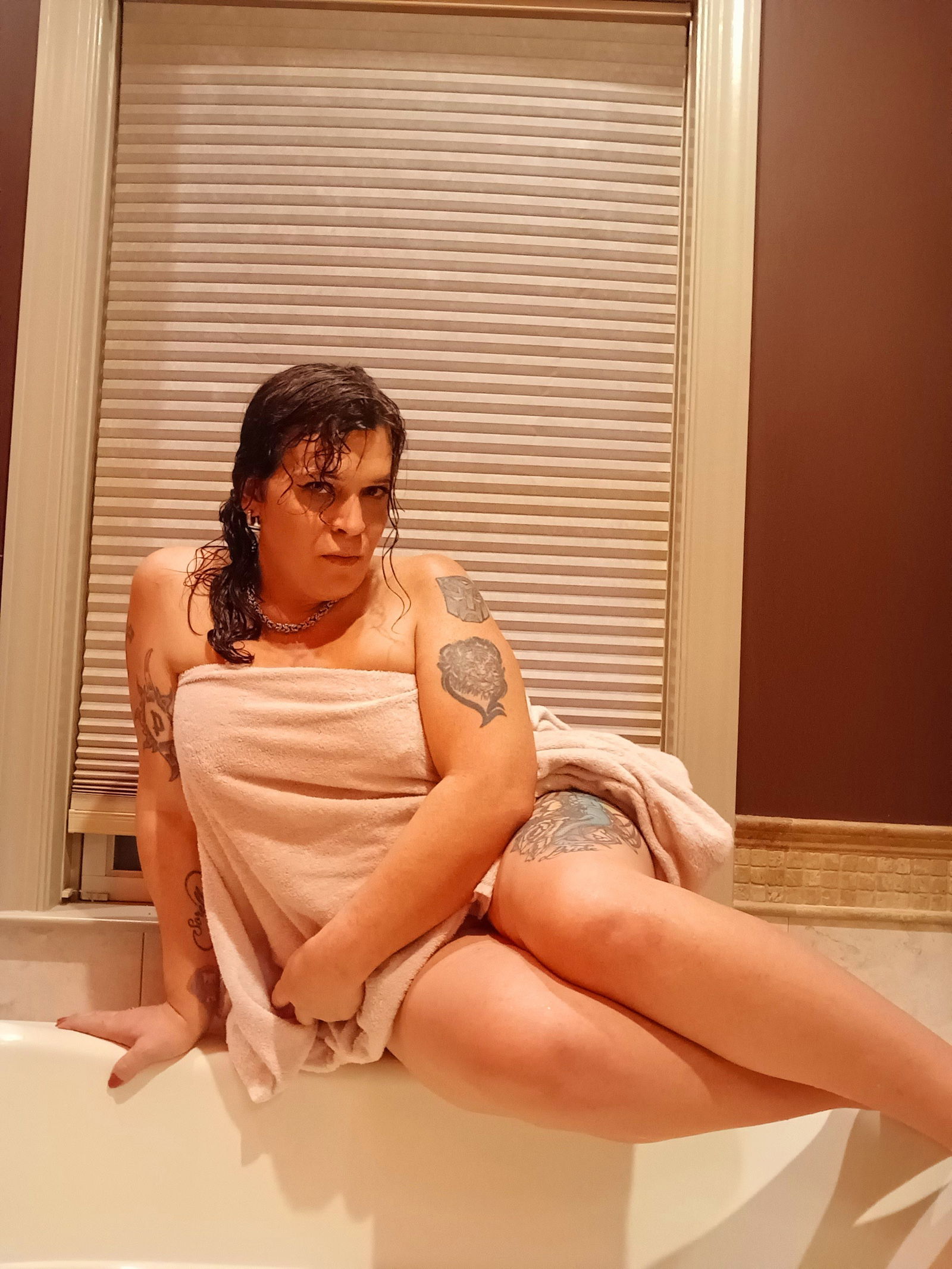 Red_hot_trans profile banner
