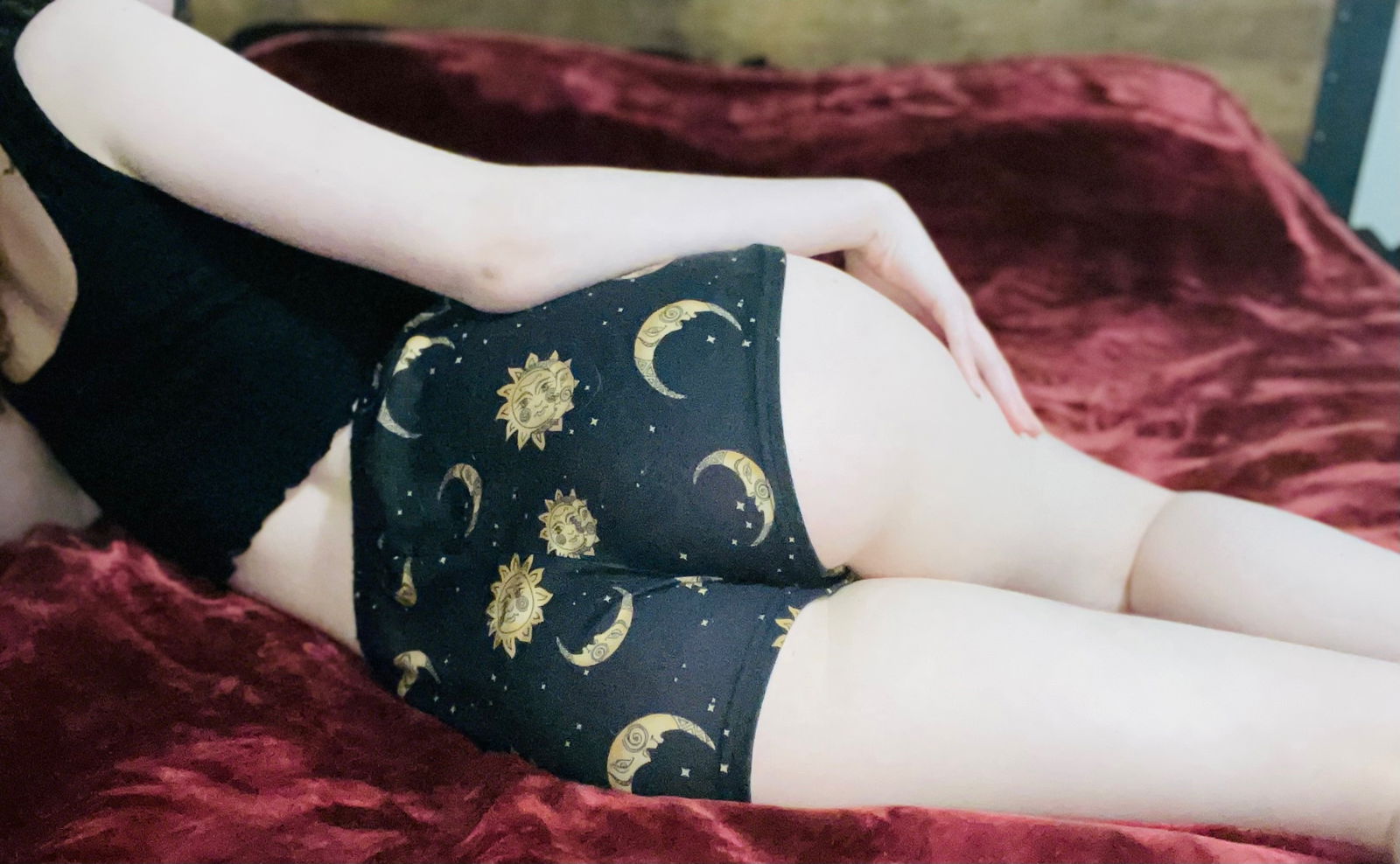 Redheaded Goth profile banner