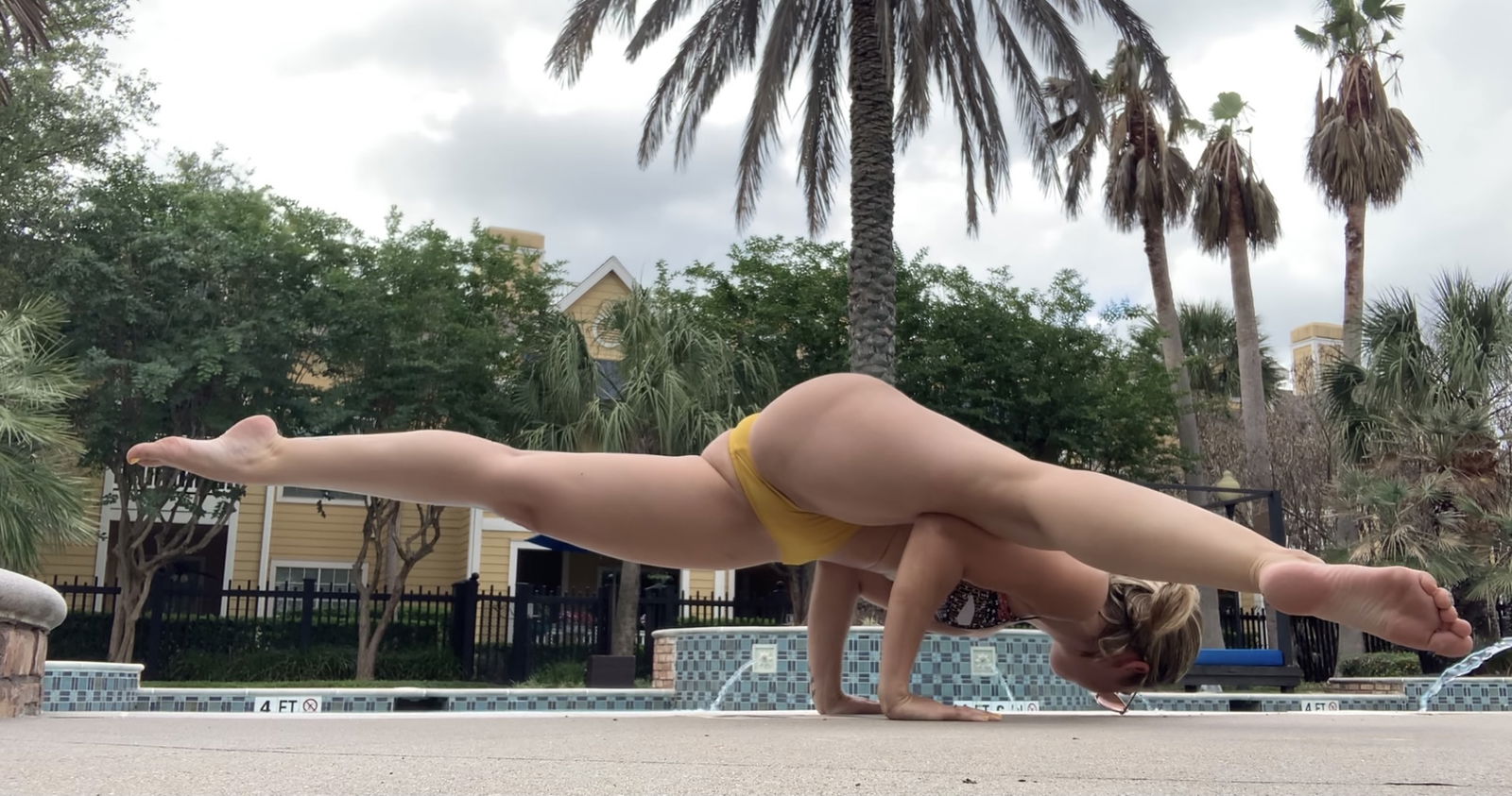 Risqué Yogi profile banner
