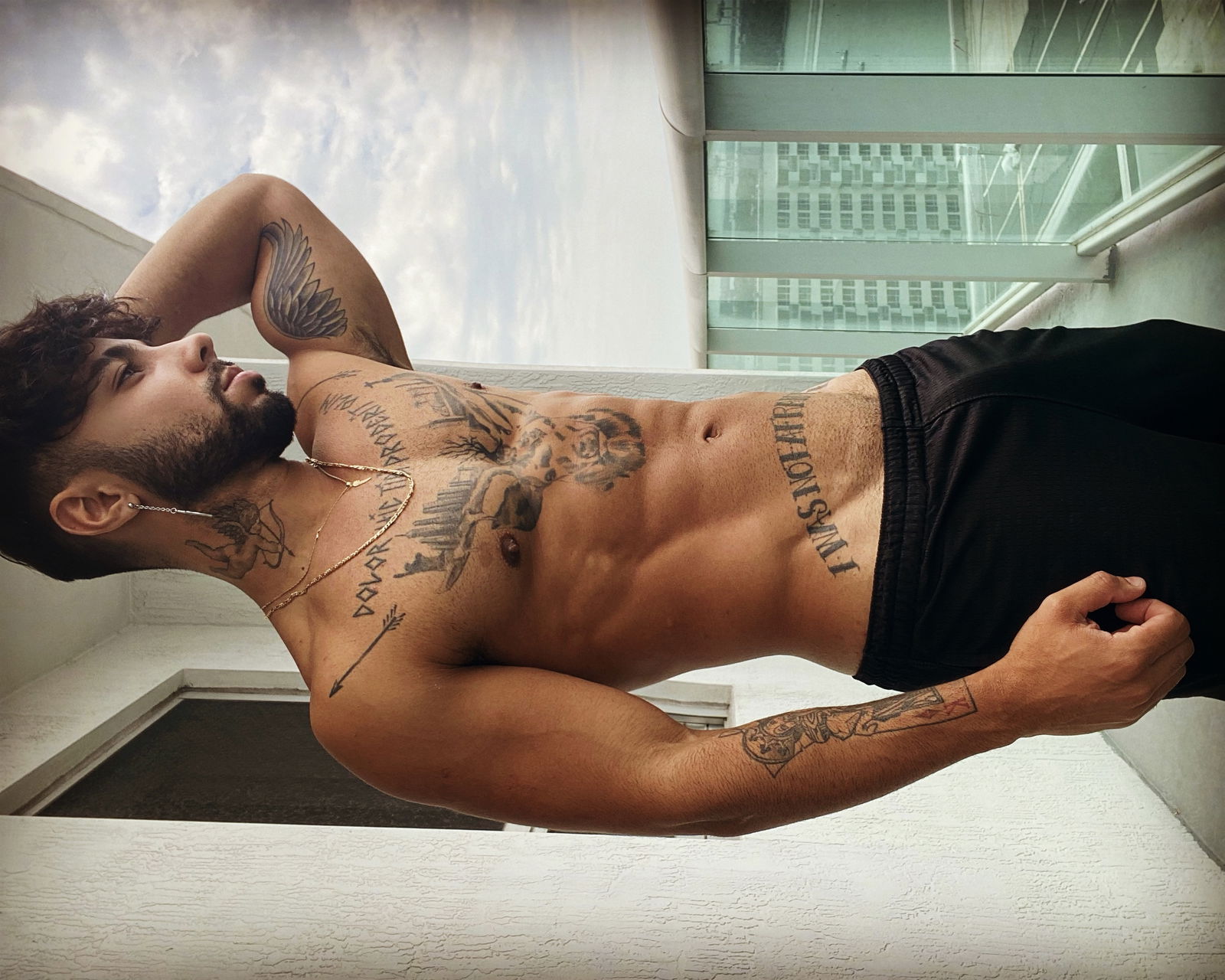 Roney profile banner