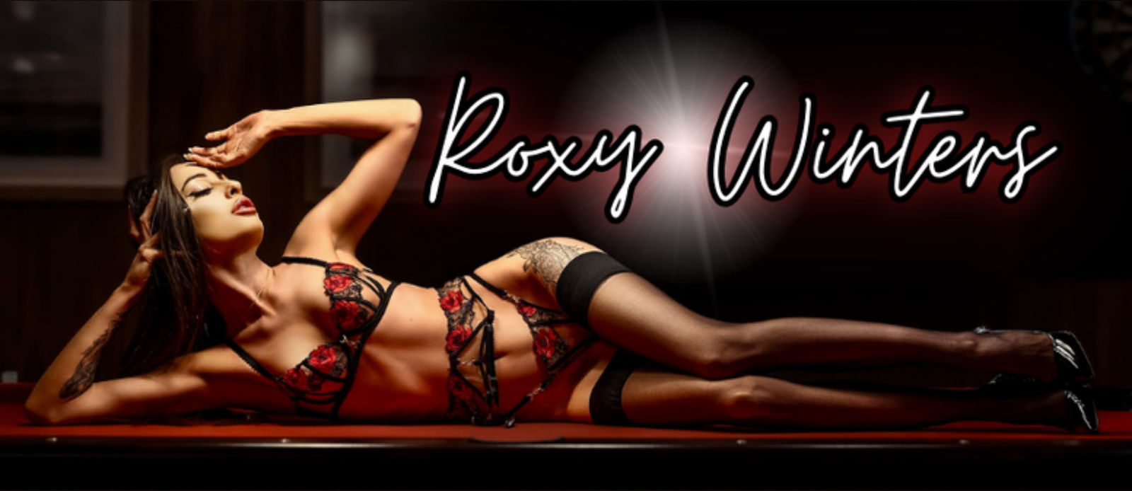 Roxy Winters profile banner