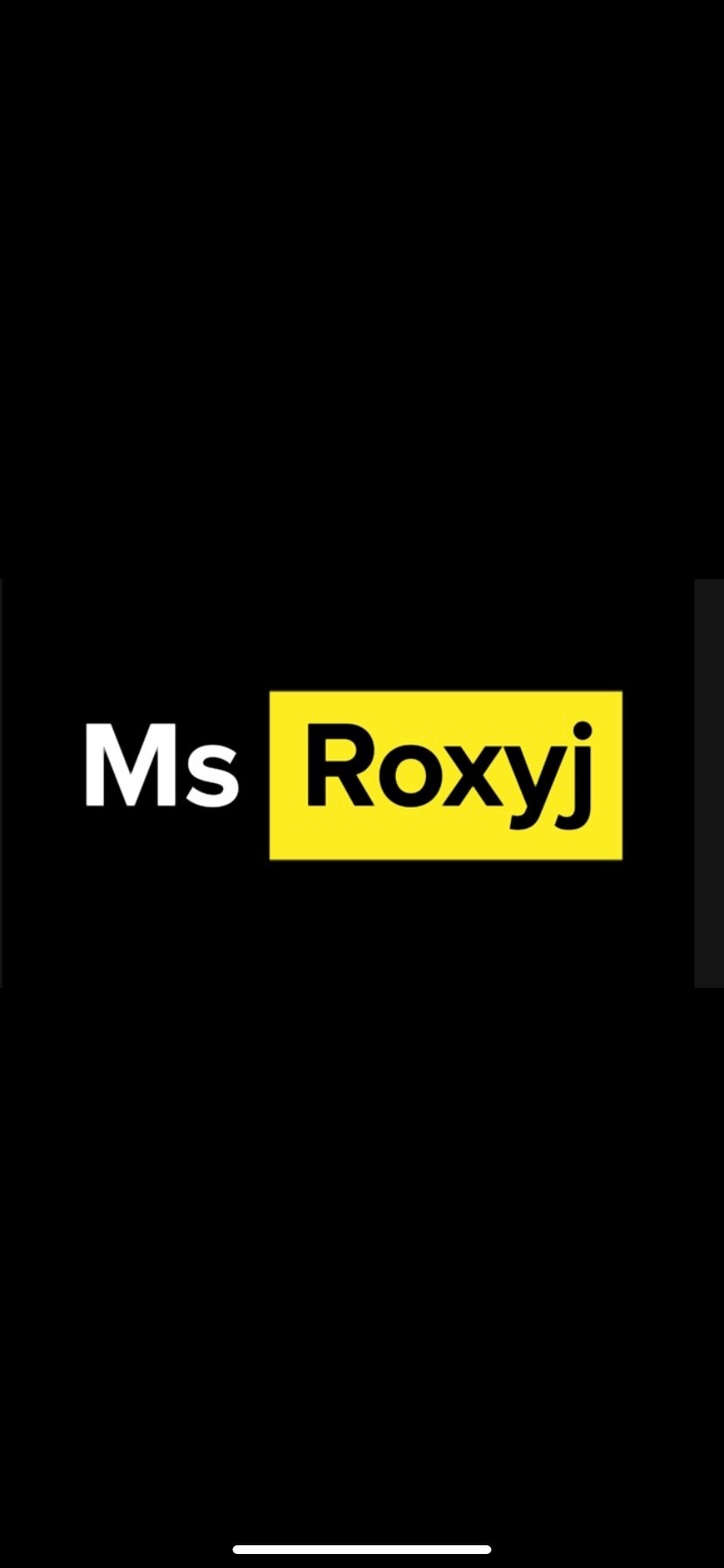 Roxyy James profile banner