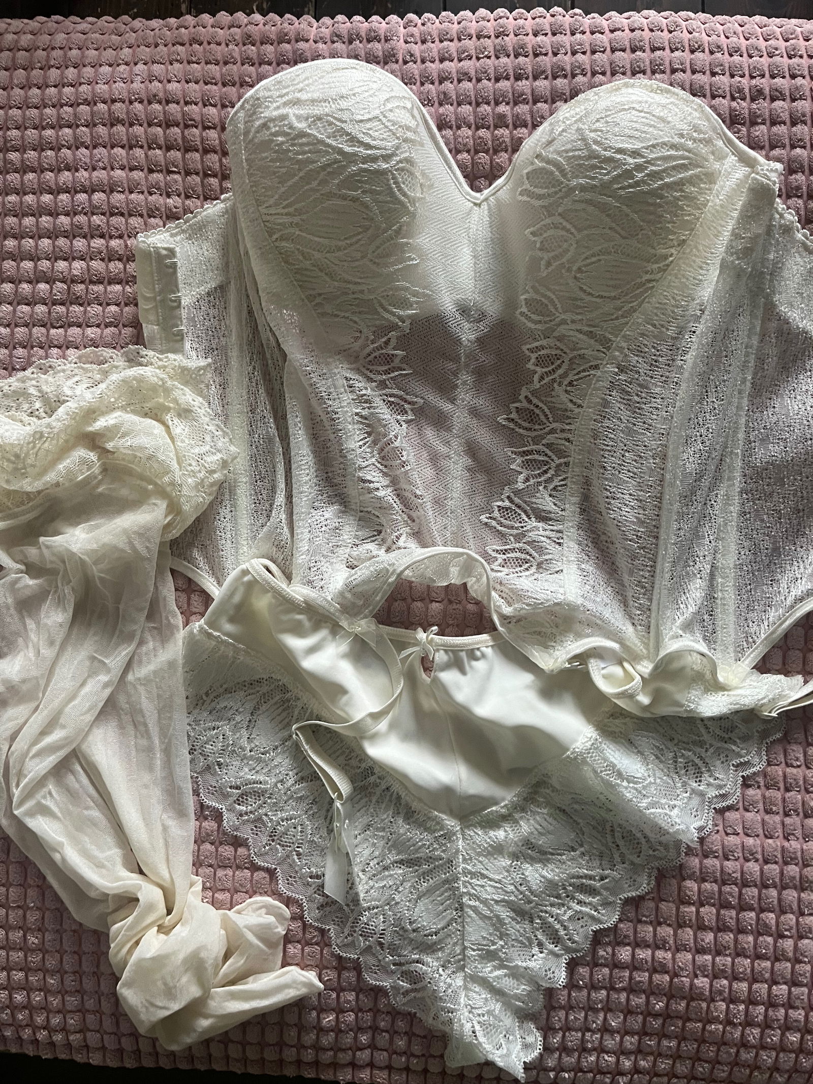 Sabrina Lingerie profile banner