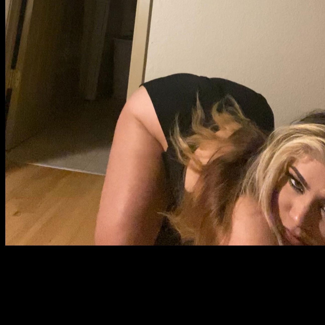 Sara profile banner