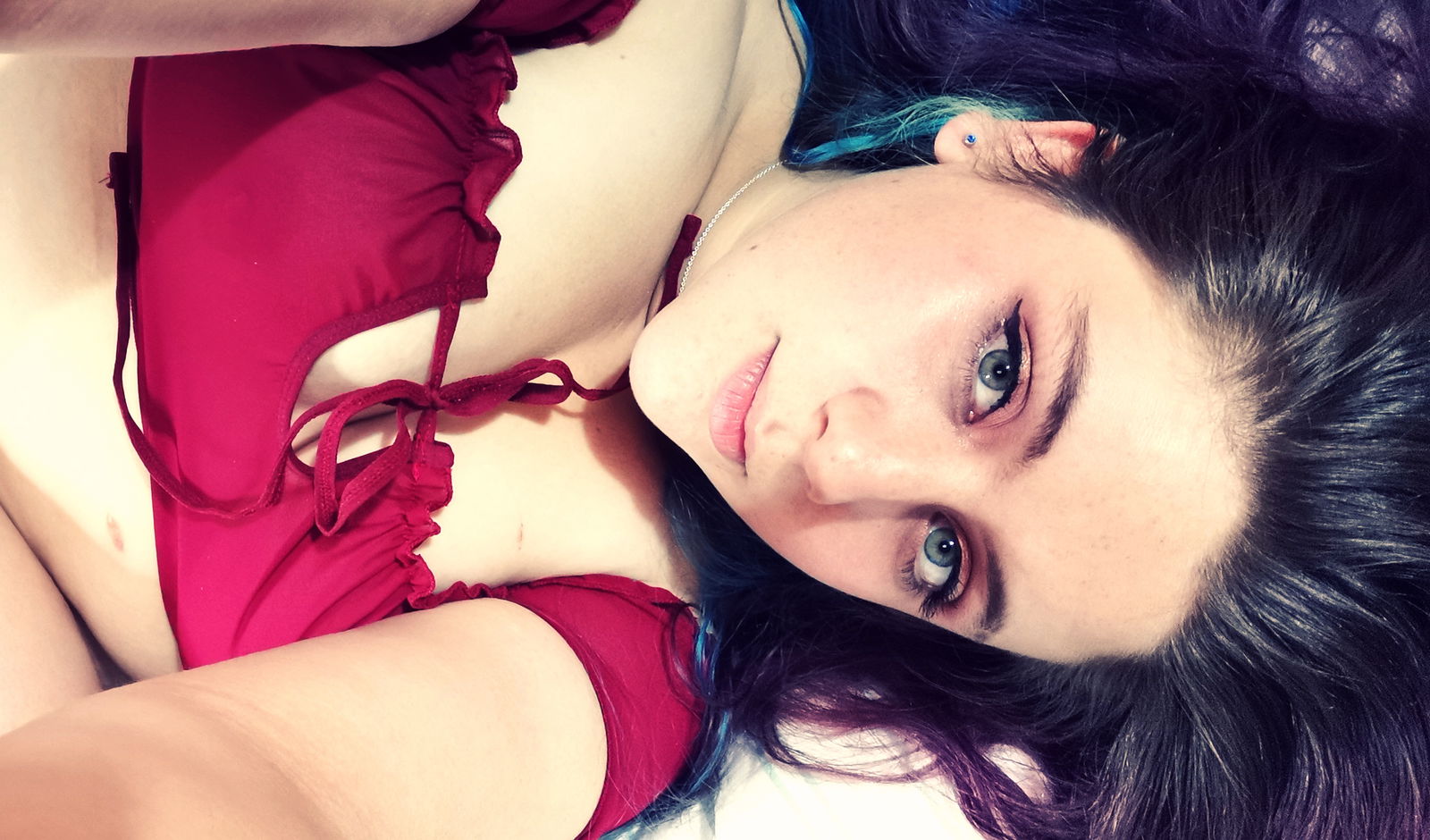 seletri_lone banner