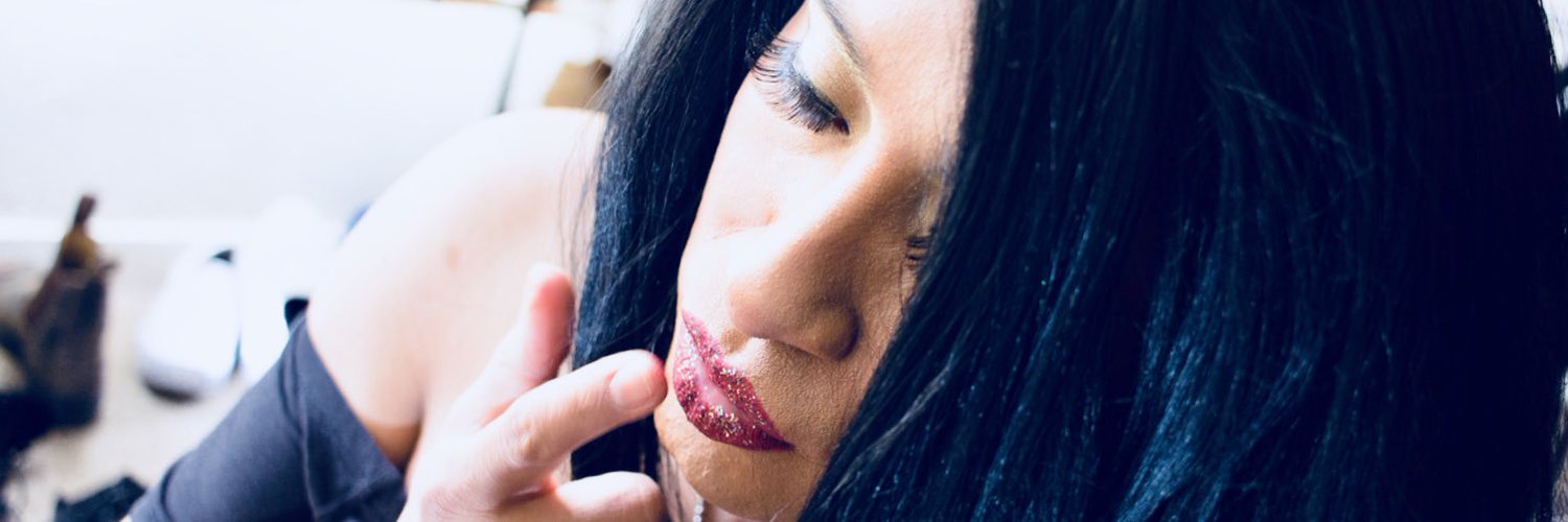 vanessats profile banner