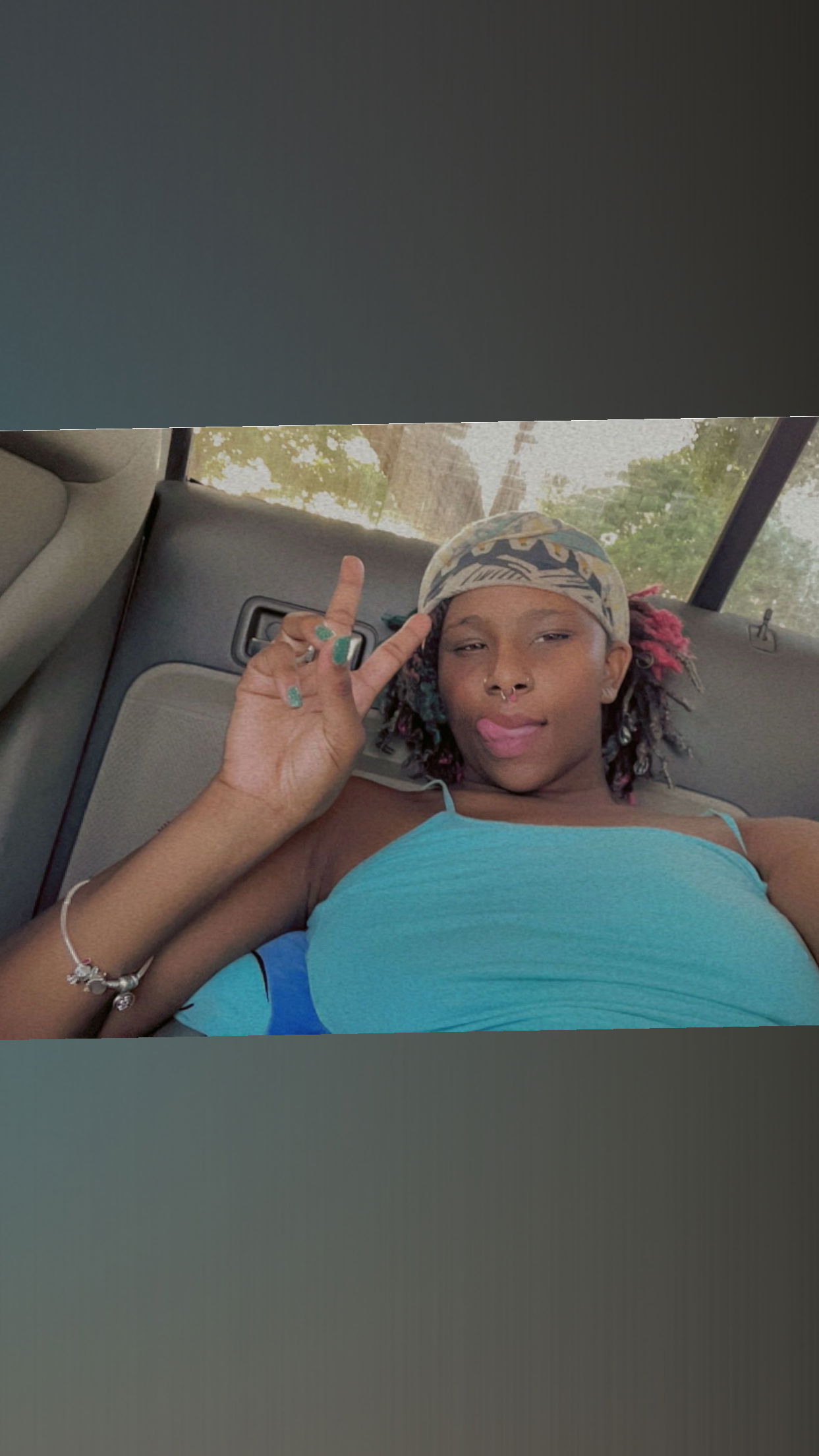 pretty brown skinš„° profile banner