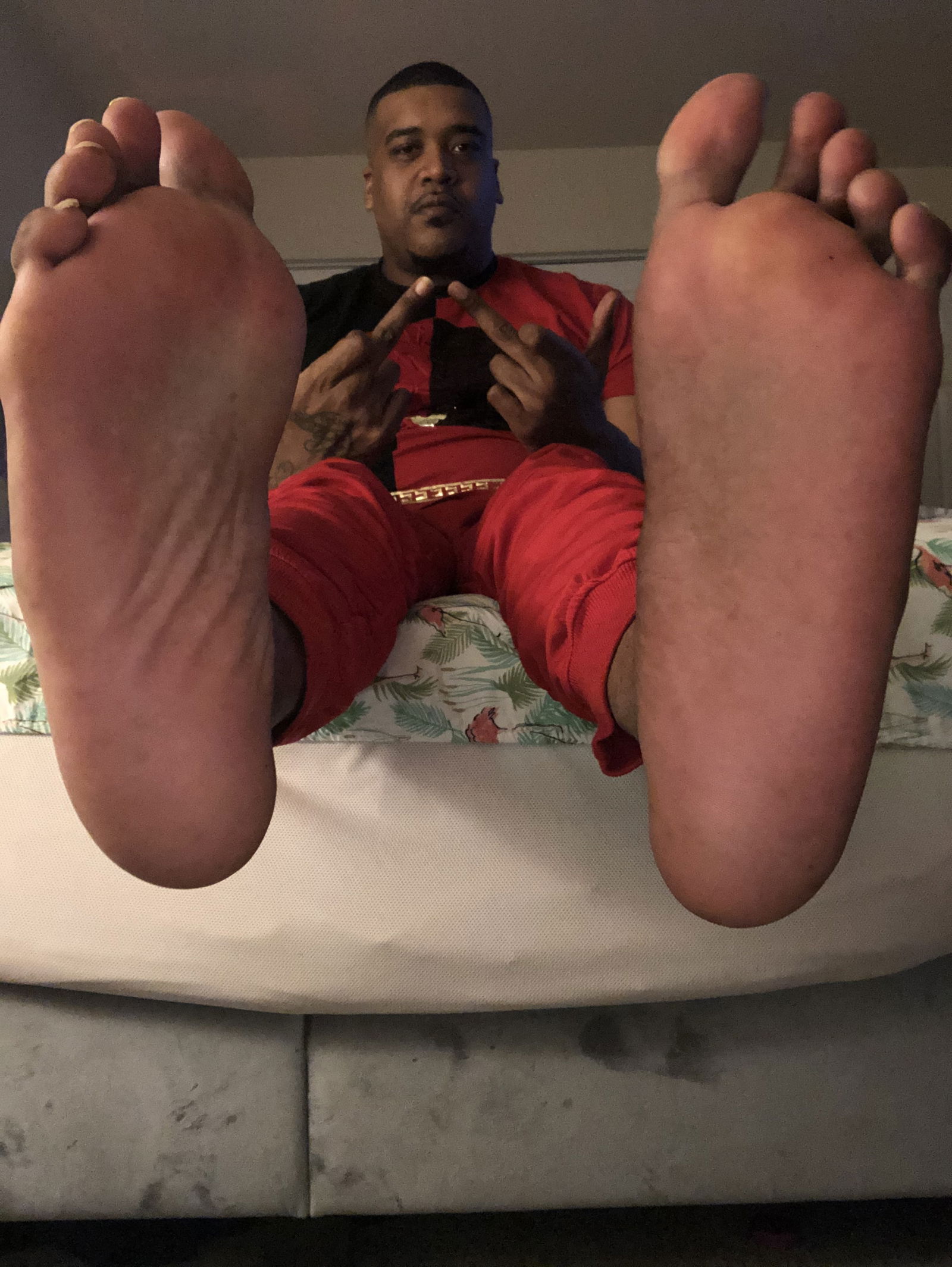Size18Feet profile banner