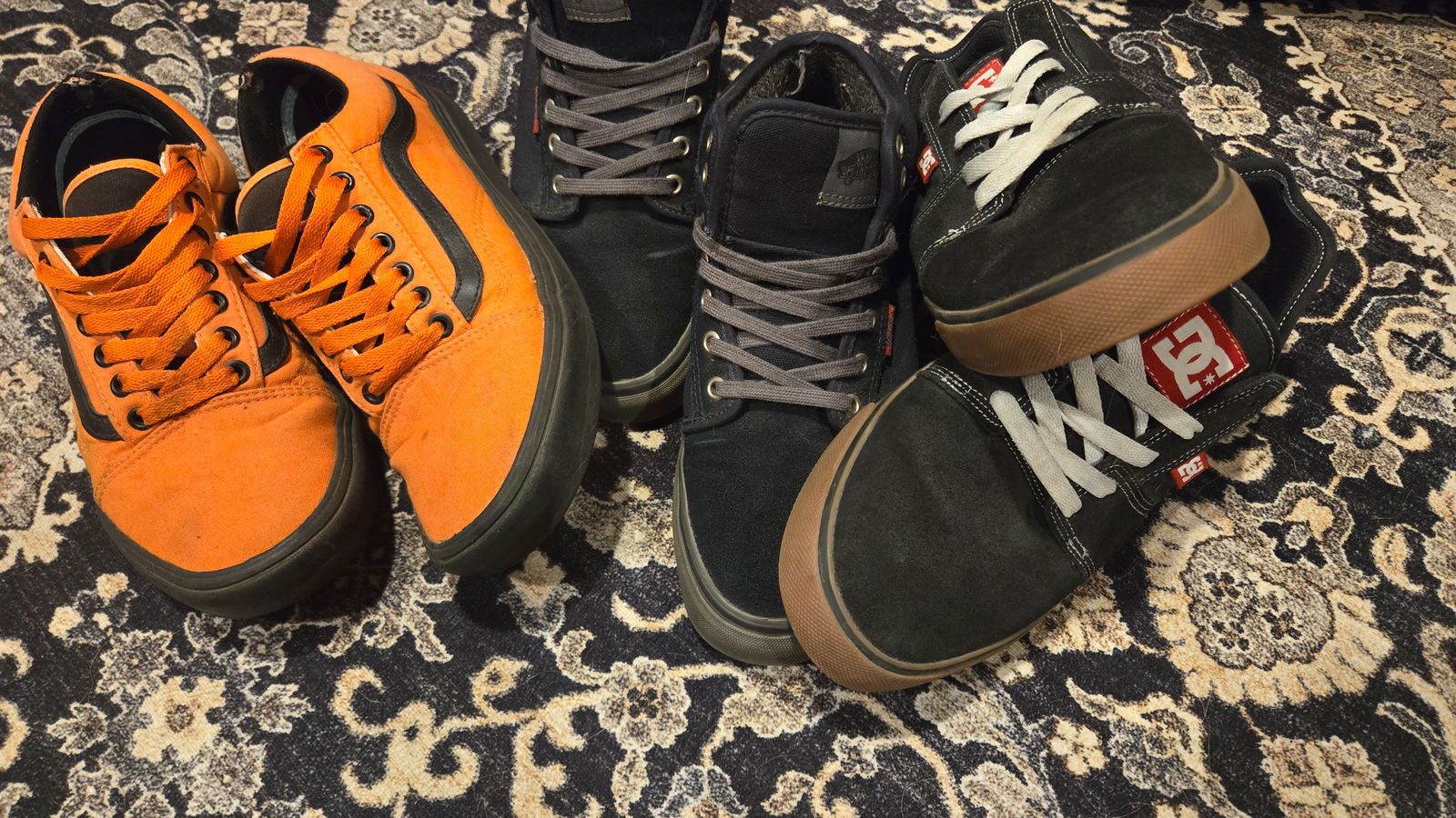 Sneakersdude420 profile banner