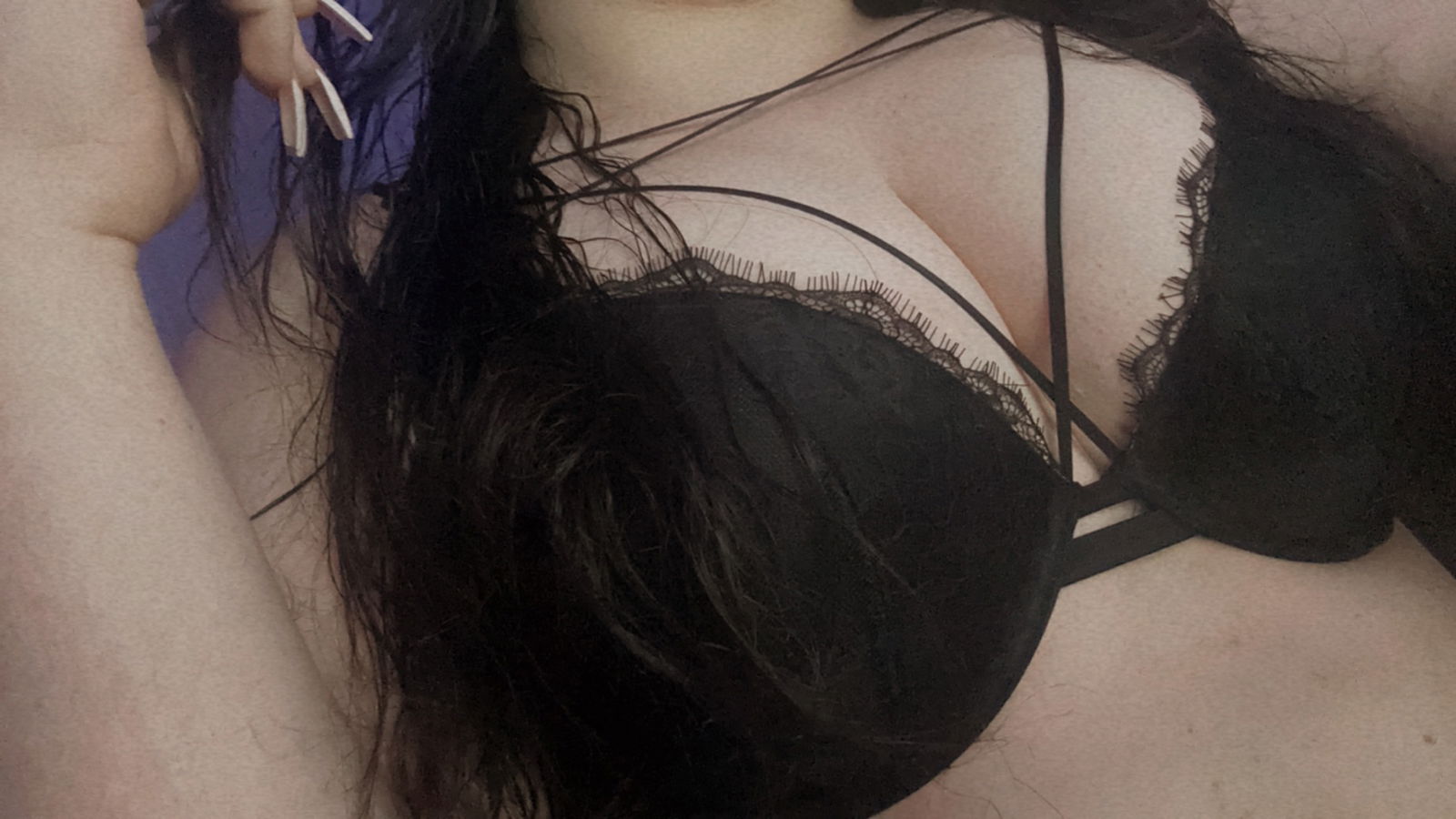 taylor profile banner