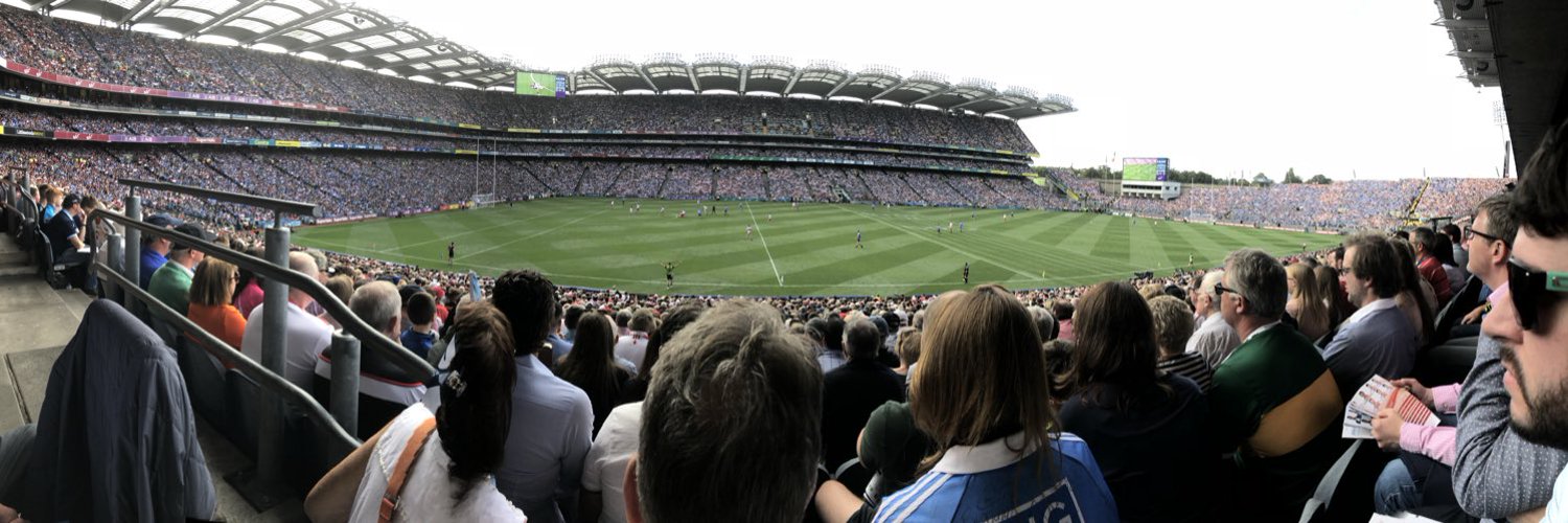 Simon Bradley profile banner