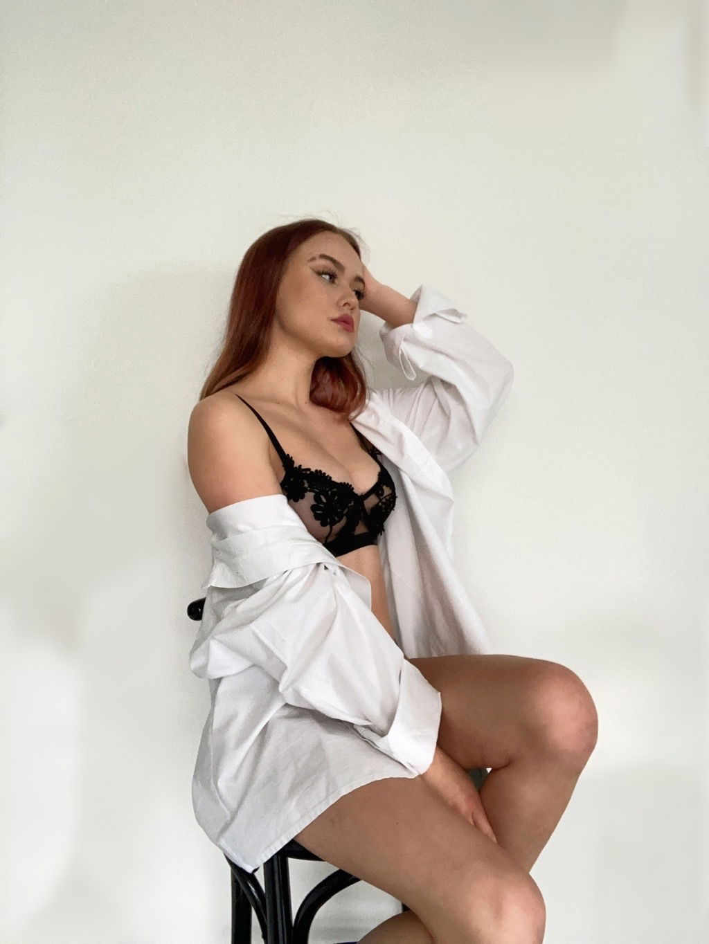 Victoria profile banner