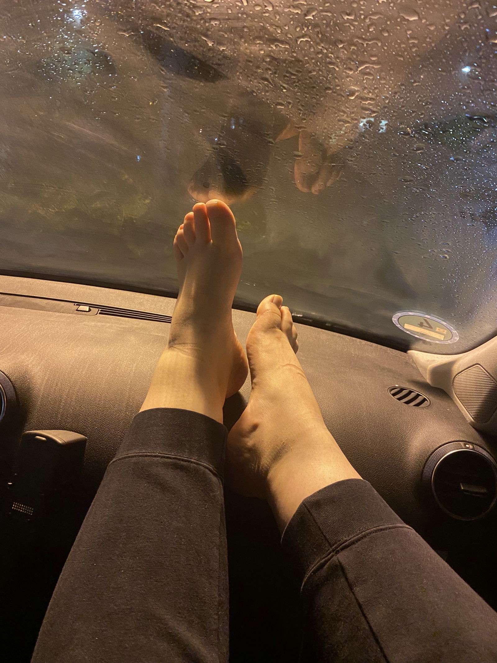 SweetFeetx98 profile banner