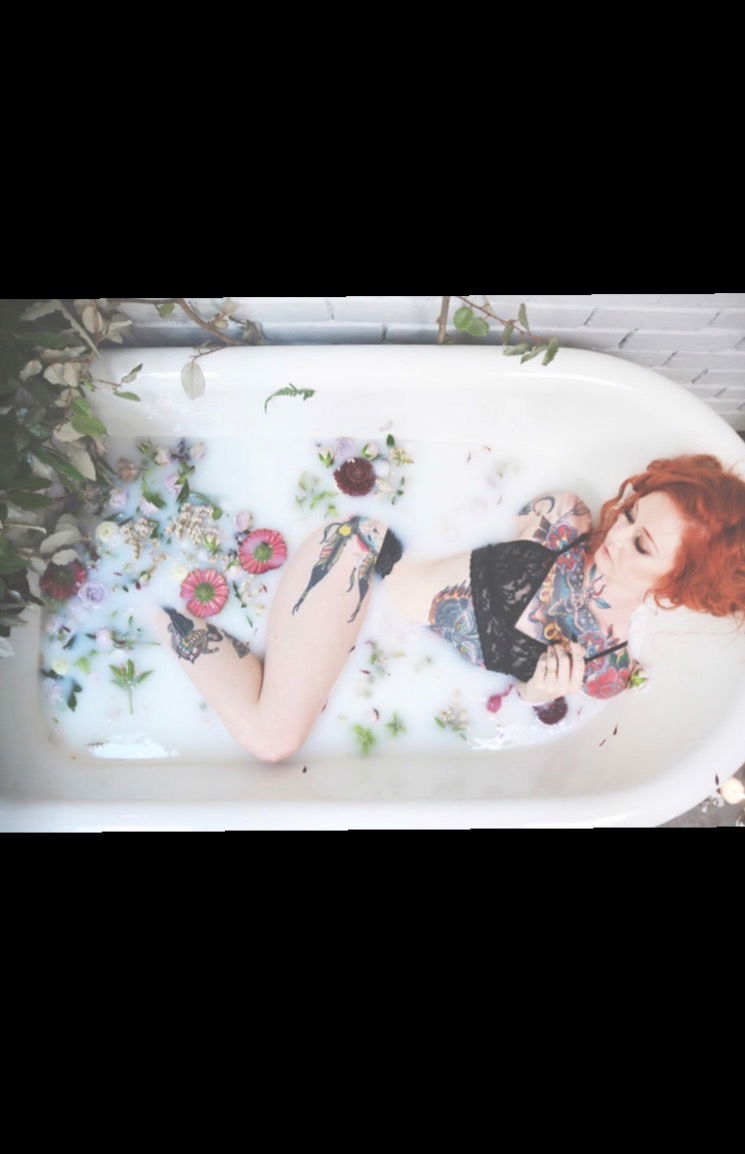 Jennifer Rabbit profile banner