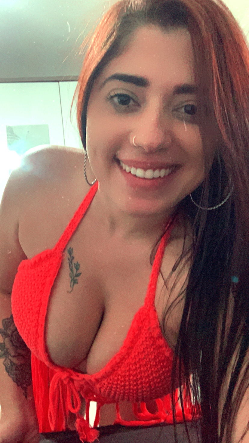Taty Ramos profile banner