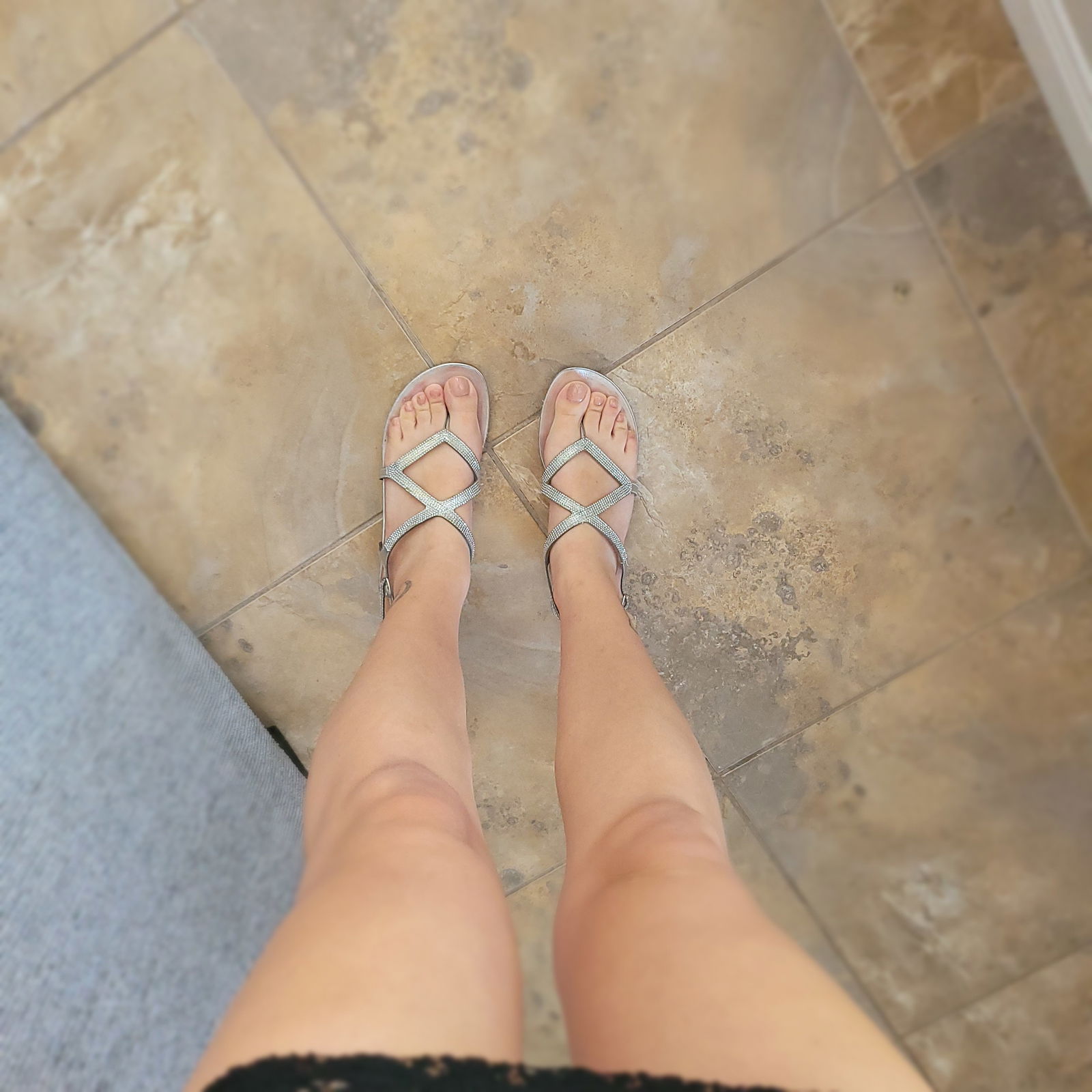 Ms. Norwegian feet profile banner