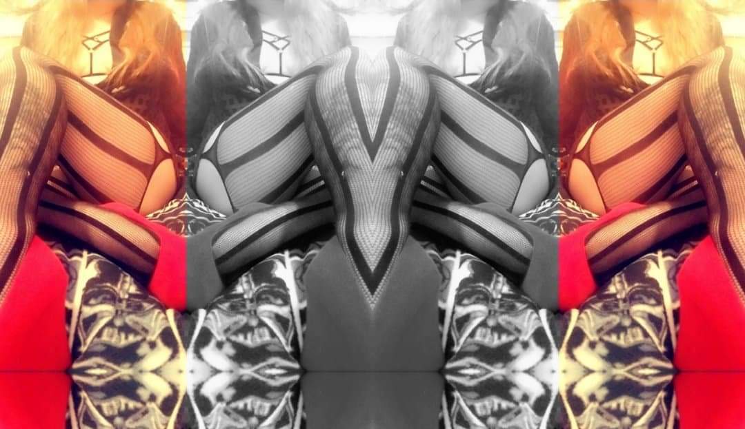 Nikkilicious profile banner