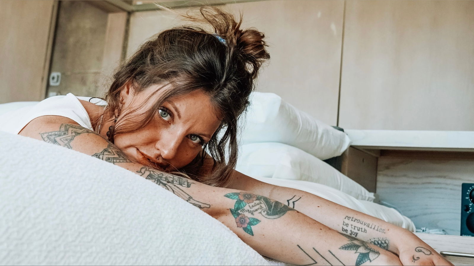 Addy Louise profile banner
