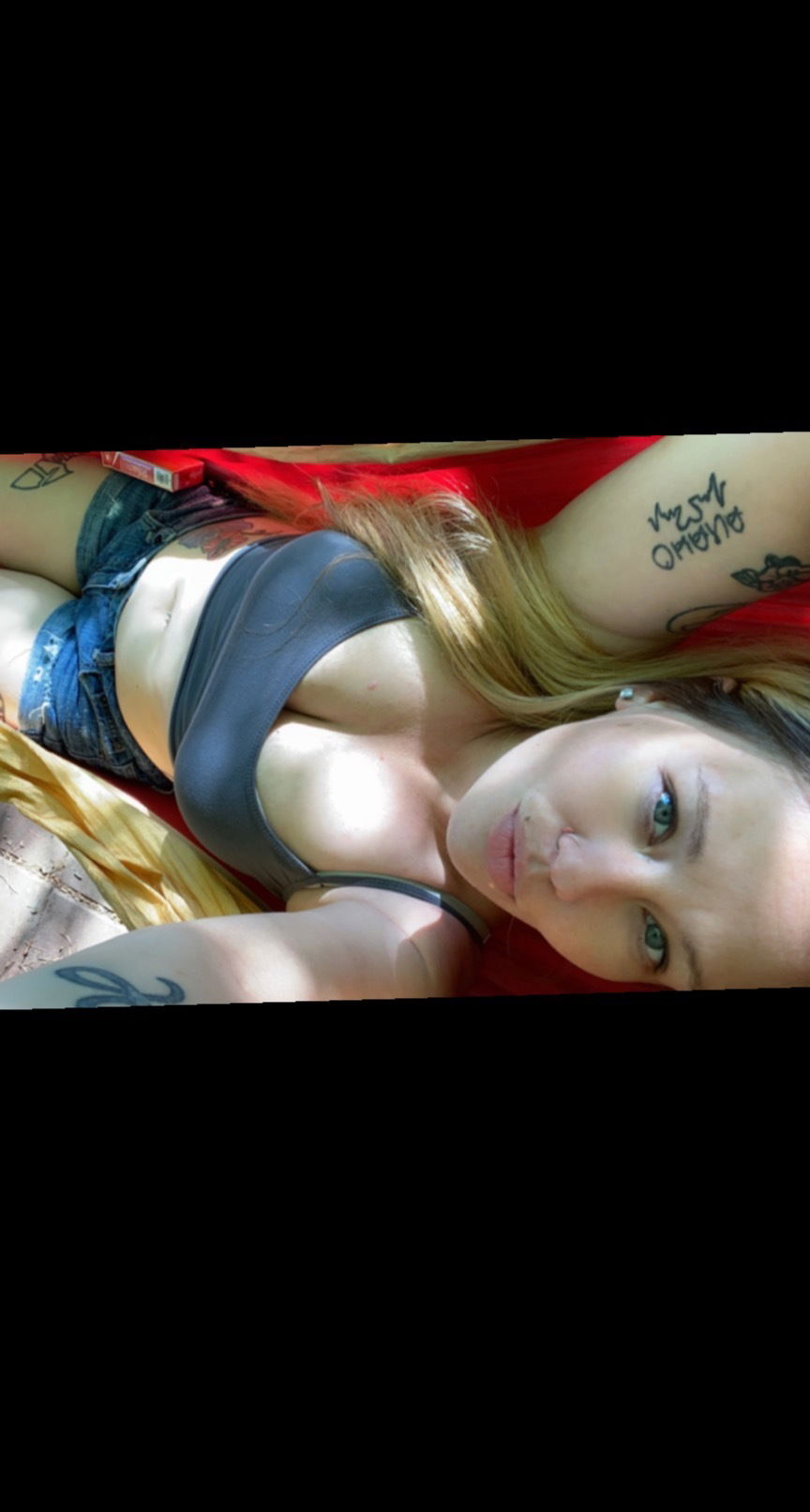 Brooke The Blonde bombshell profile banner