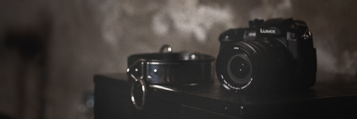 Daddy Des profile banner