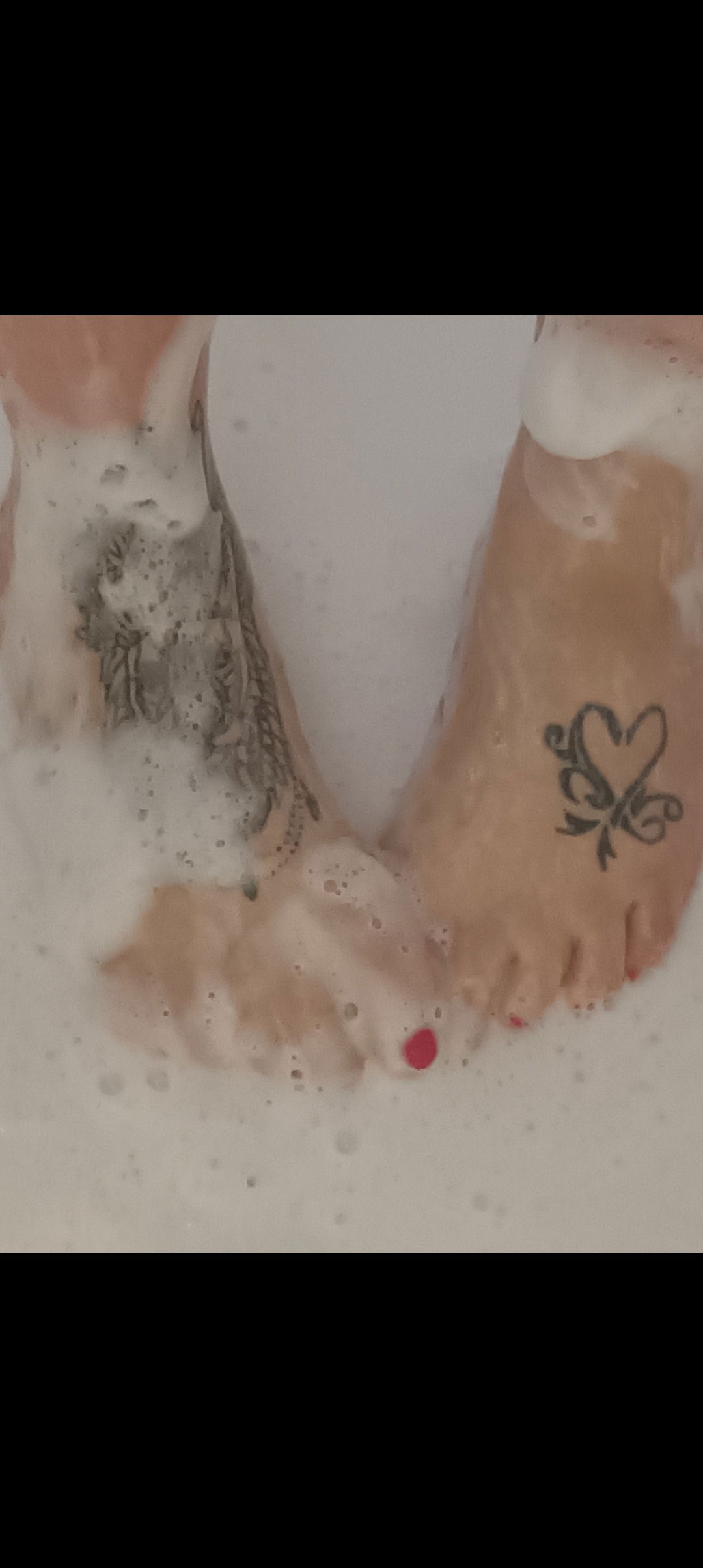 Footfetishgoddessuk40 profile banner