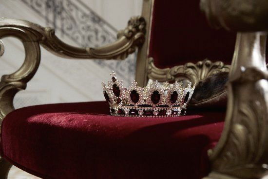 Queen of hearts ♥️ profile banner