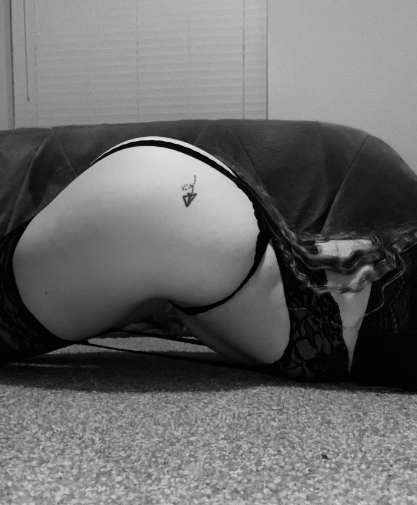 The Risqué Couple profile banner