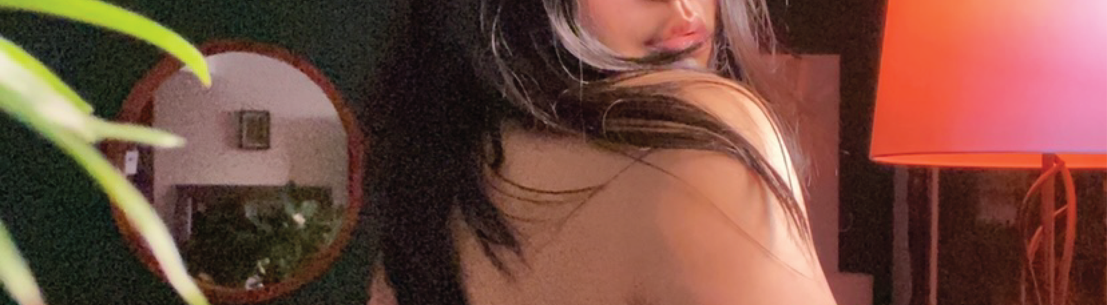 lyrata 🌸 profile banner