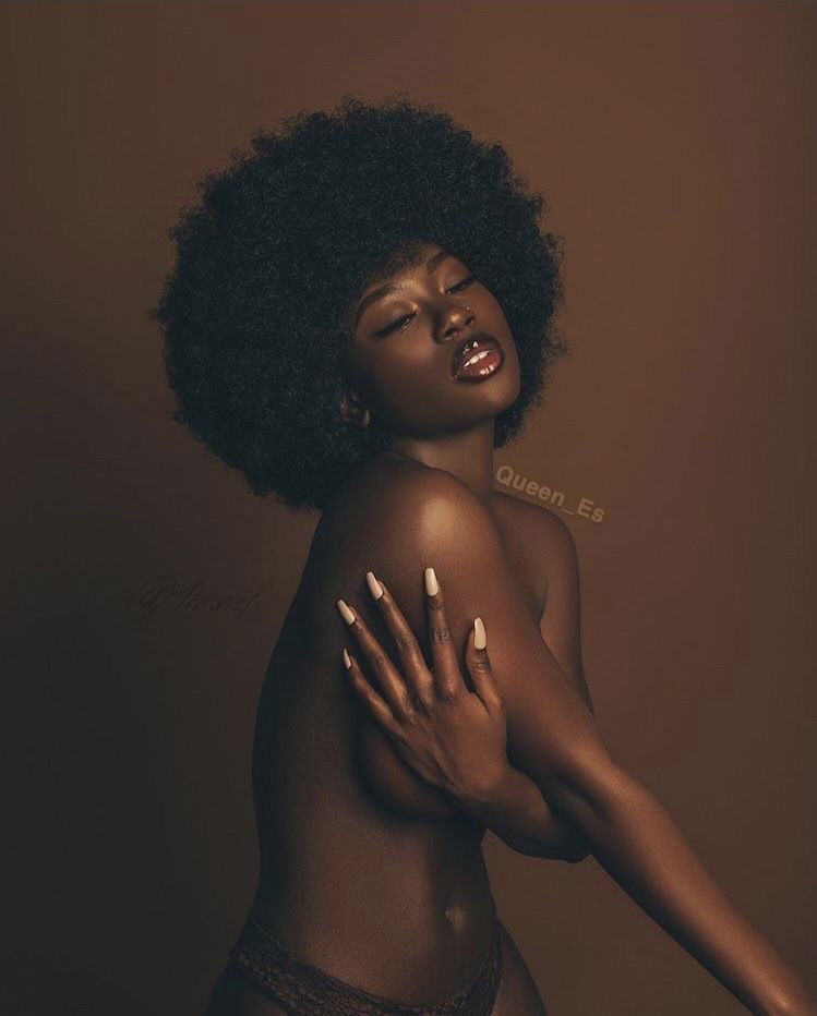 Thickkthighs profile banner