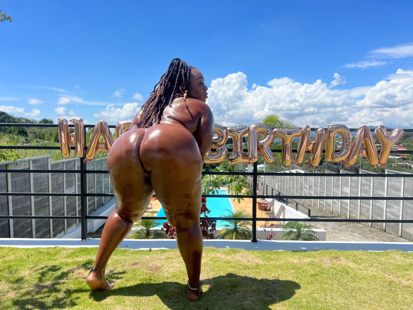 Your Freaky Online Girlfriend ๐๐ฆ profile banner