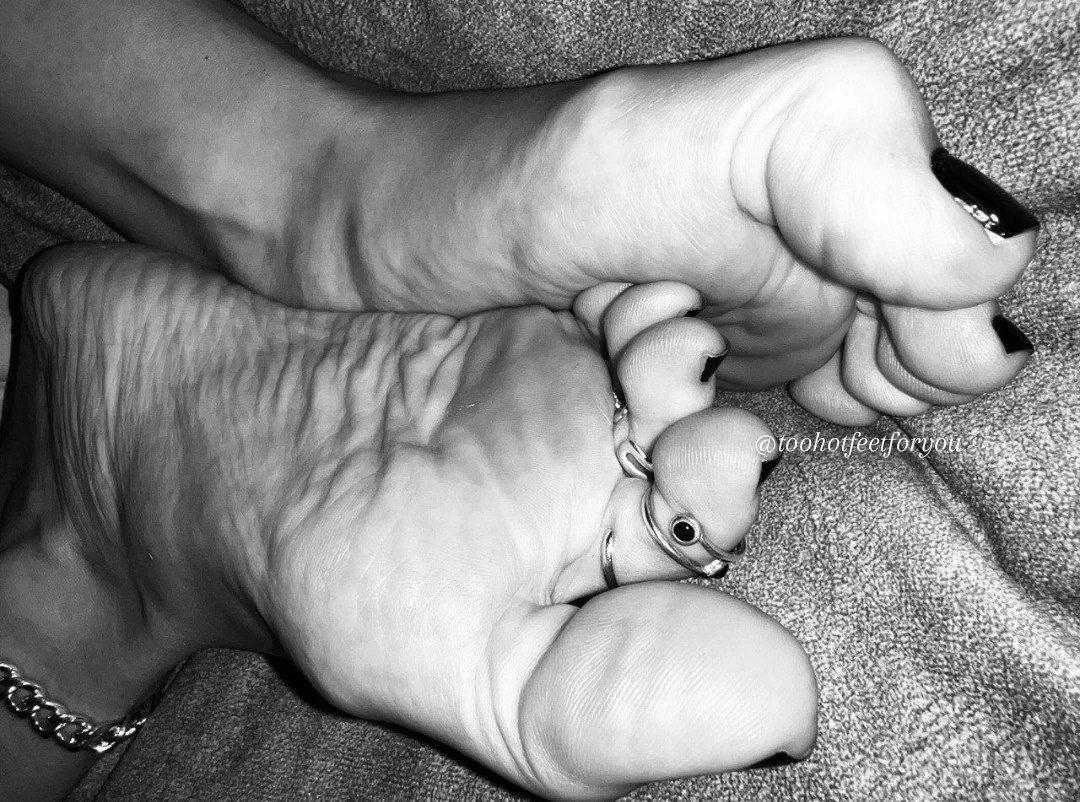2hotfeet4you profile banner