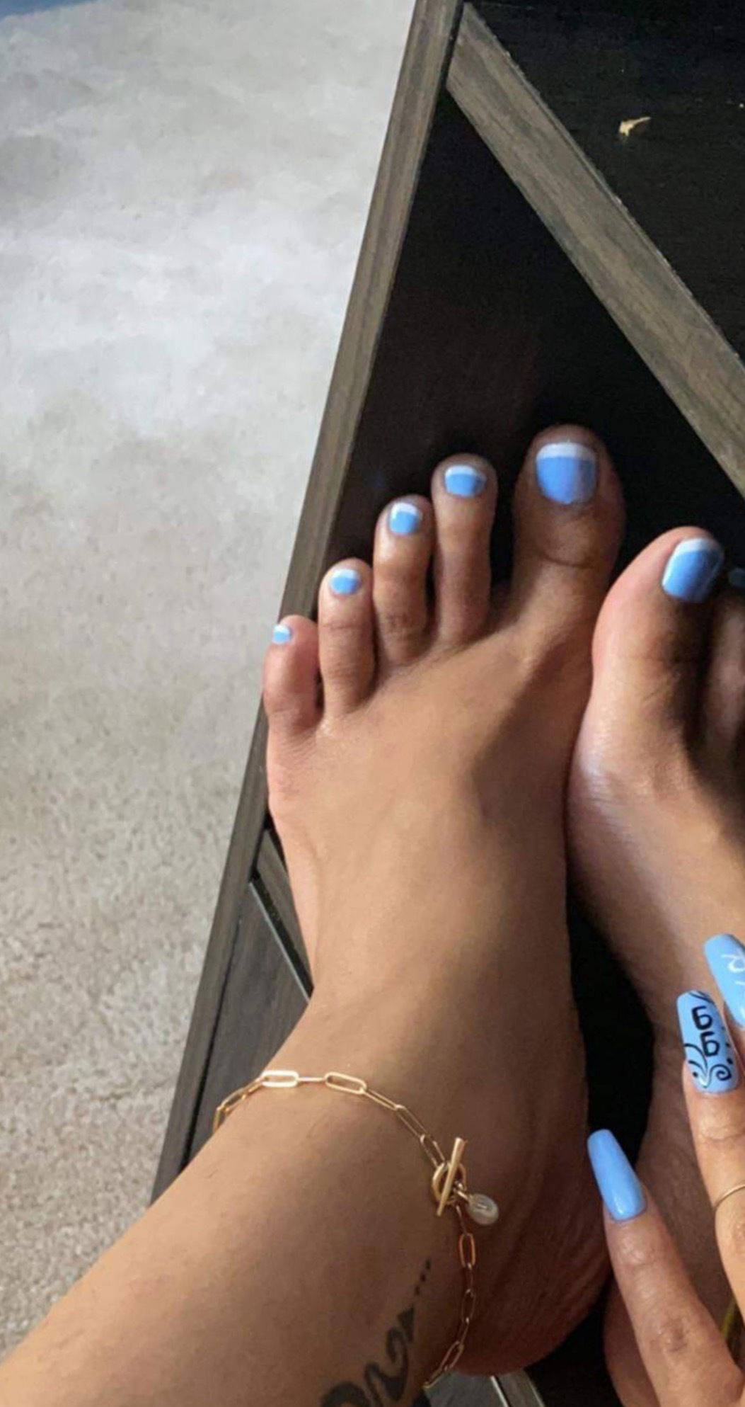 🦶🏼 Trio Of Toes 🦶🏾 profile banner
