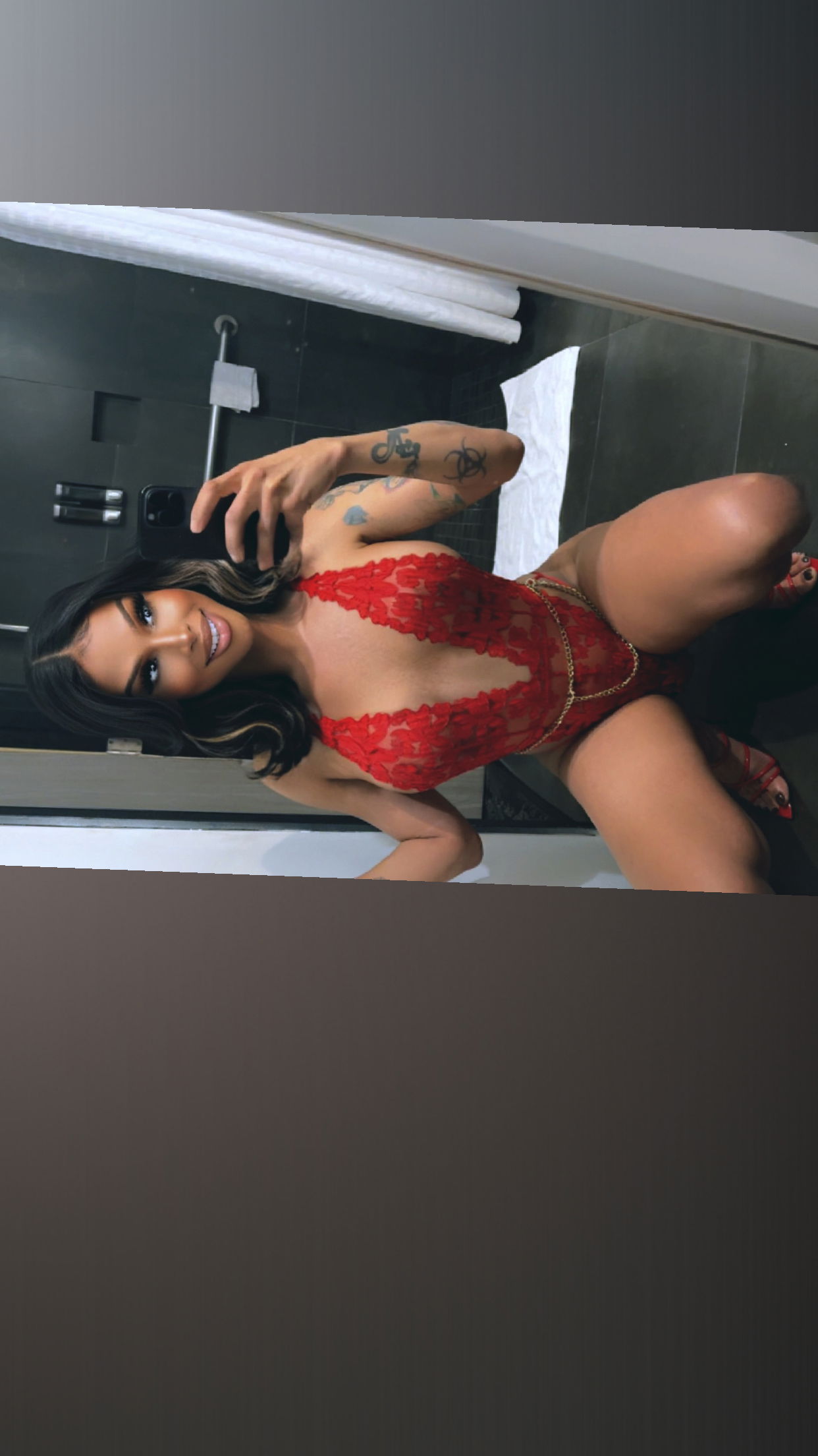 BellaBeauty Hung profile banner