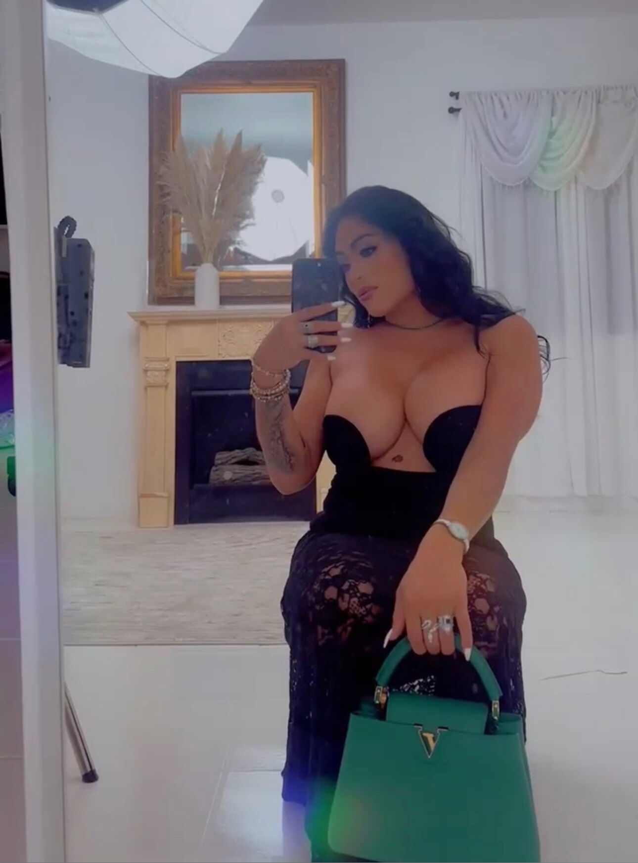 VICKY profile banner