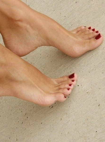 👑 queen feet and other…👑 profile banner