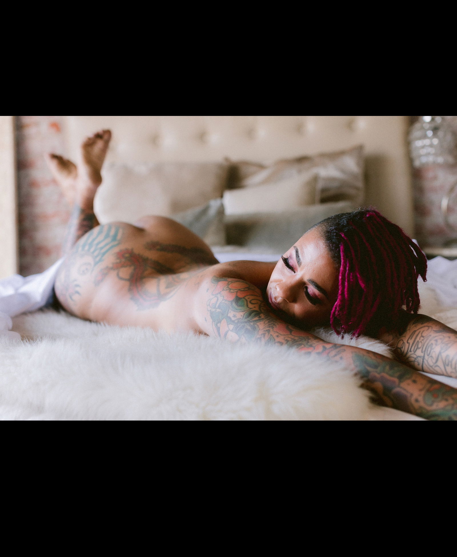 Ynez Bang profile banner