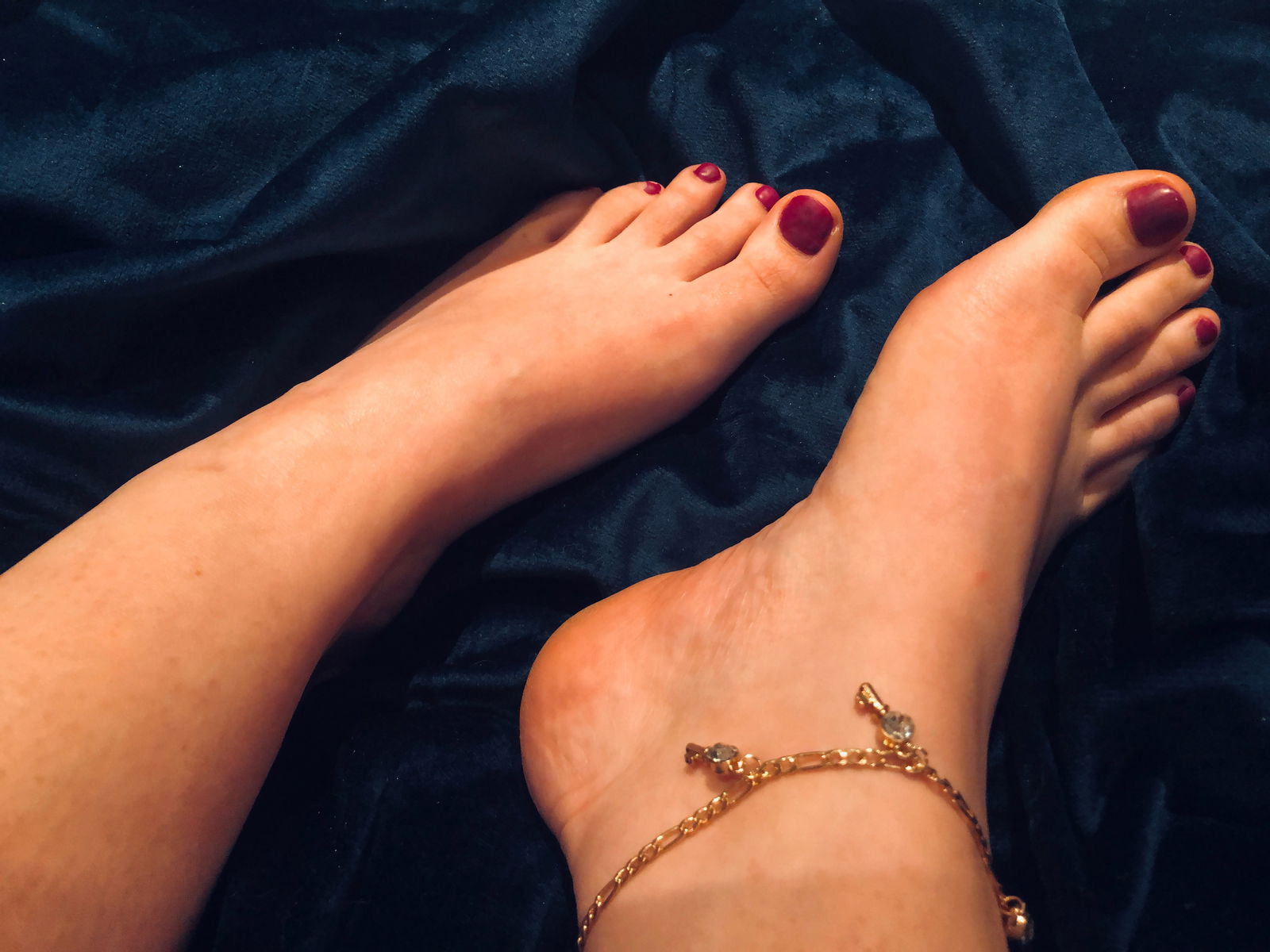 Feetfilth profile banner