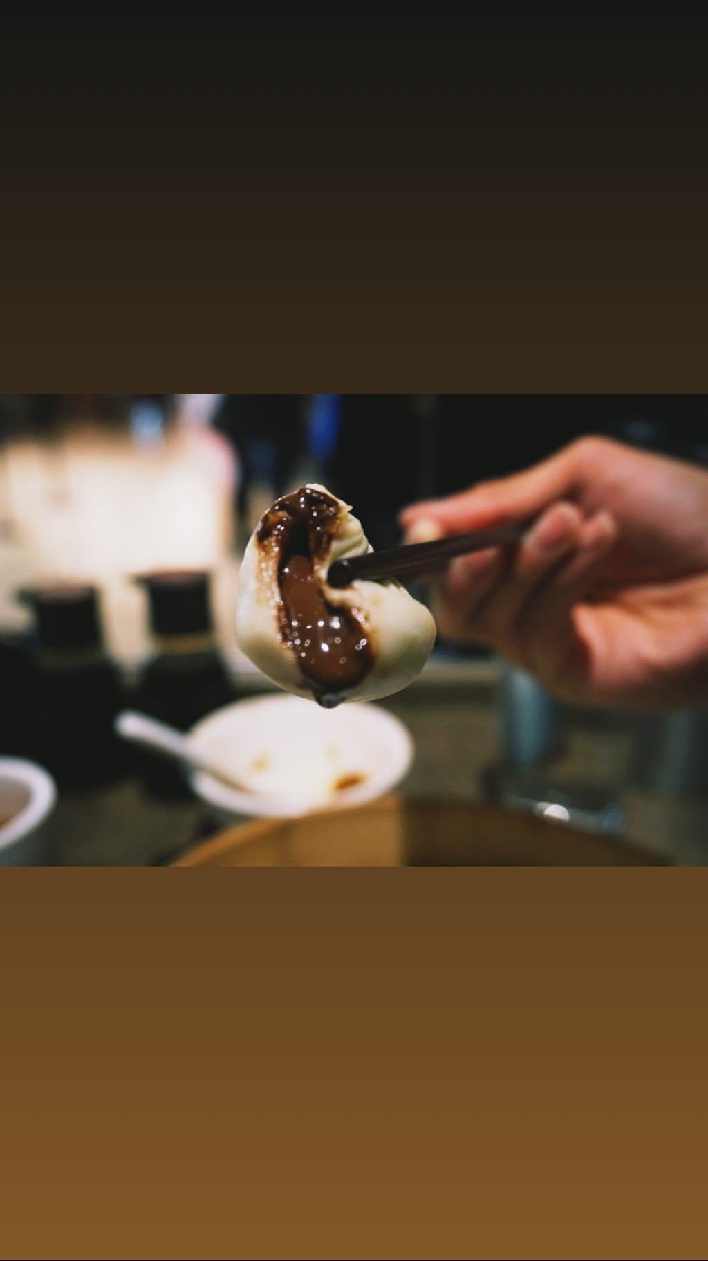 a donut hole profile banner