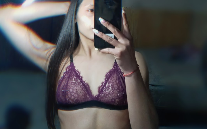 Malu profile banner