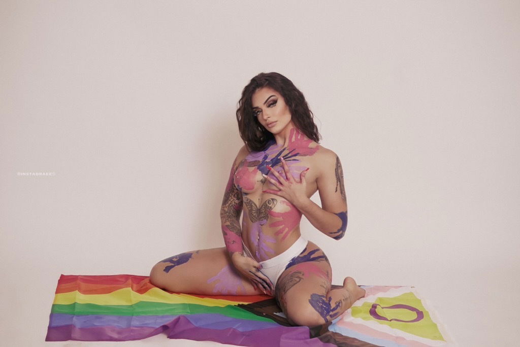 Pretty ass V profile banner