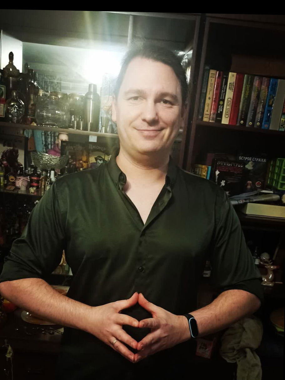 Vlad Shibarist profile banner