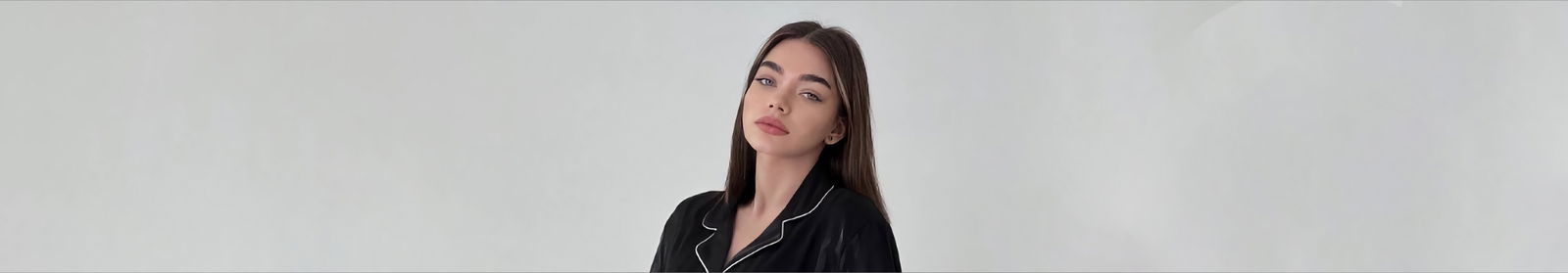 Viktoria Si profile banner